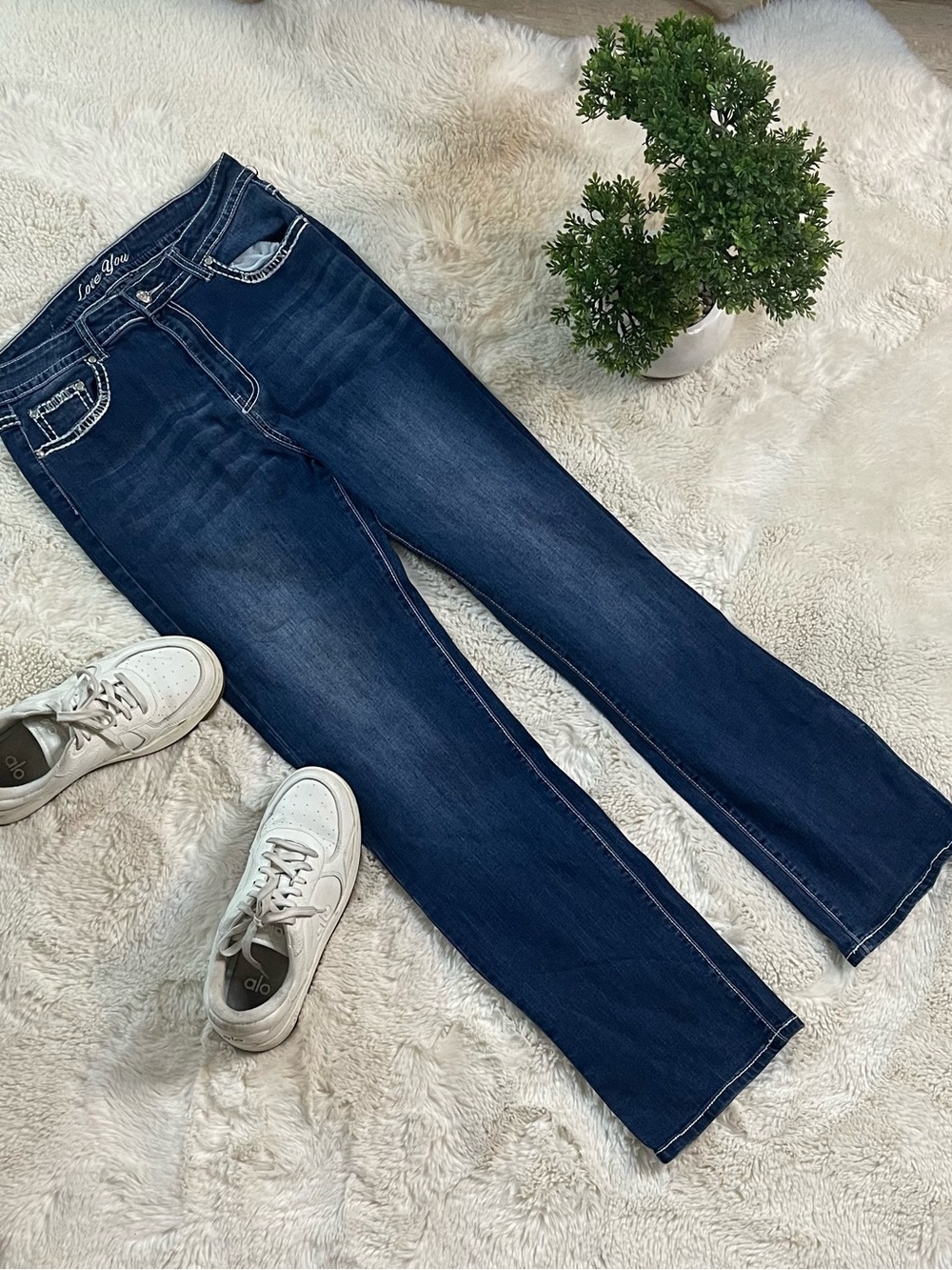 Love You Jeans Dark Wash Rhinestone Thick Stitch Jeans - Size 15/16 - Picture 2 of 9